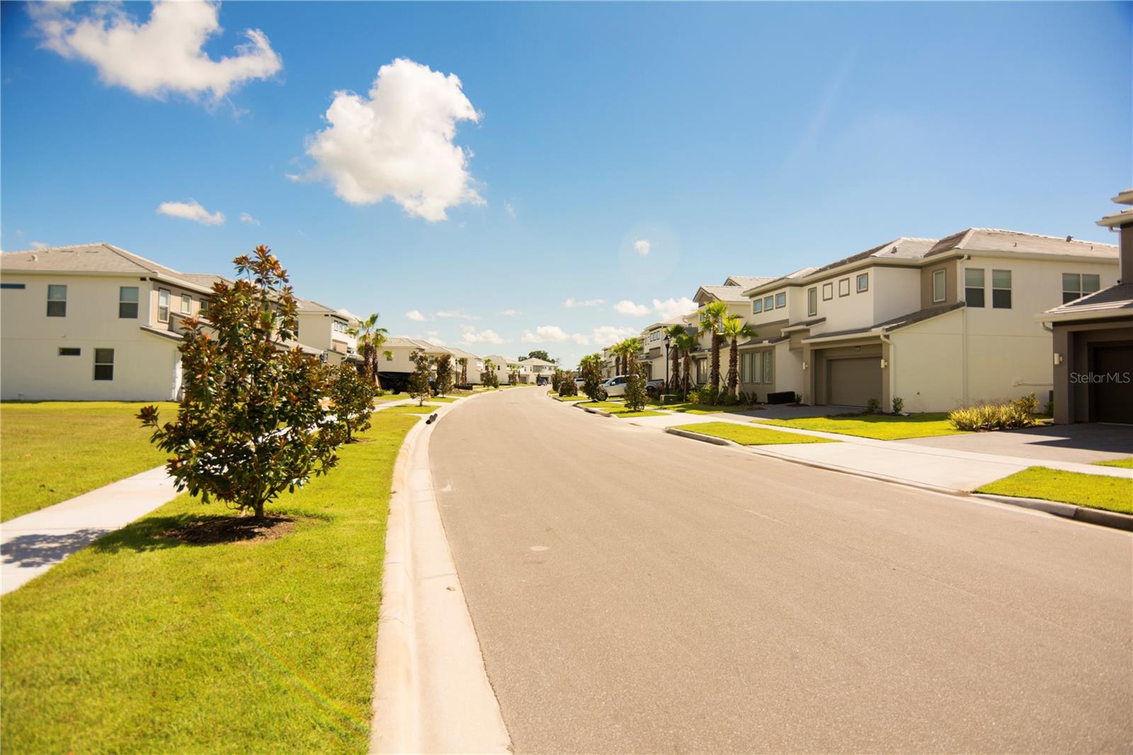 SONOMA RESORT AT TAPESTRY PH 1 - Residential Lease