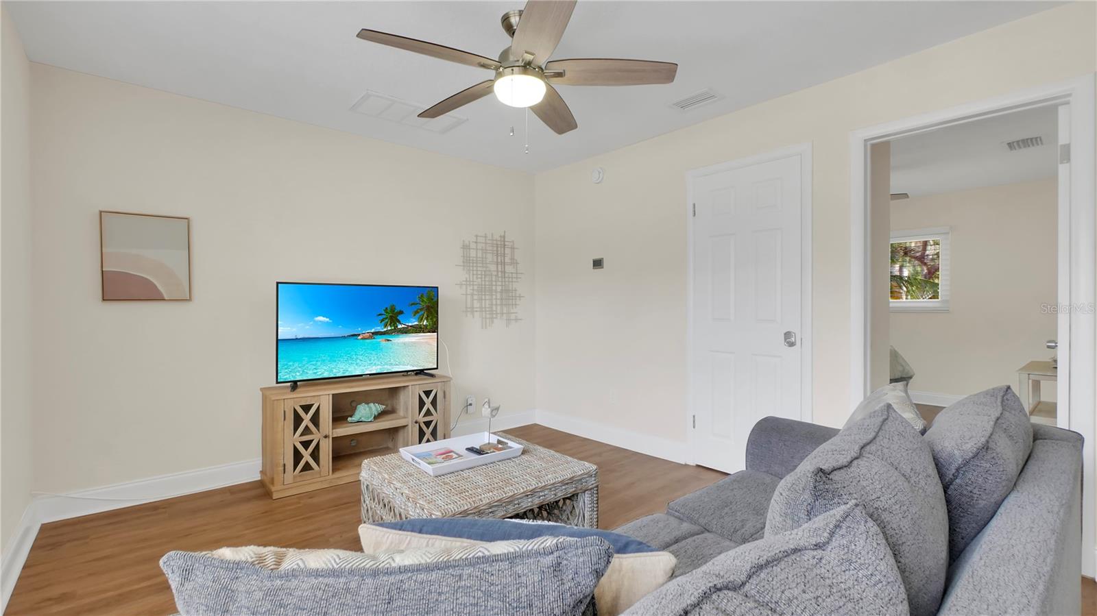 SUNSET POINT 1ST ADD - Residential Income