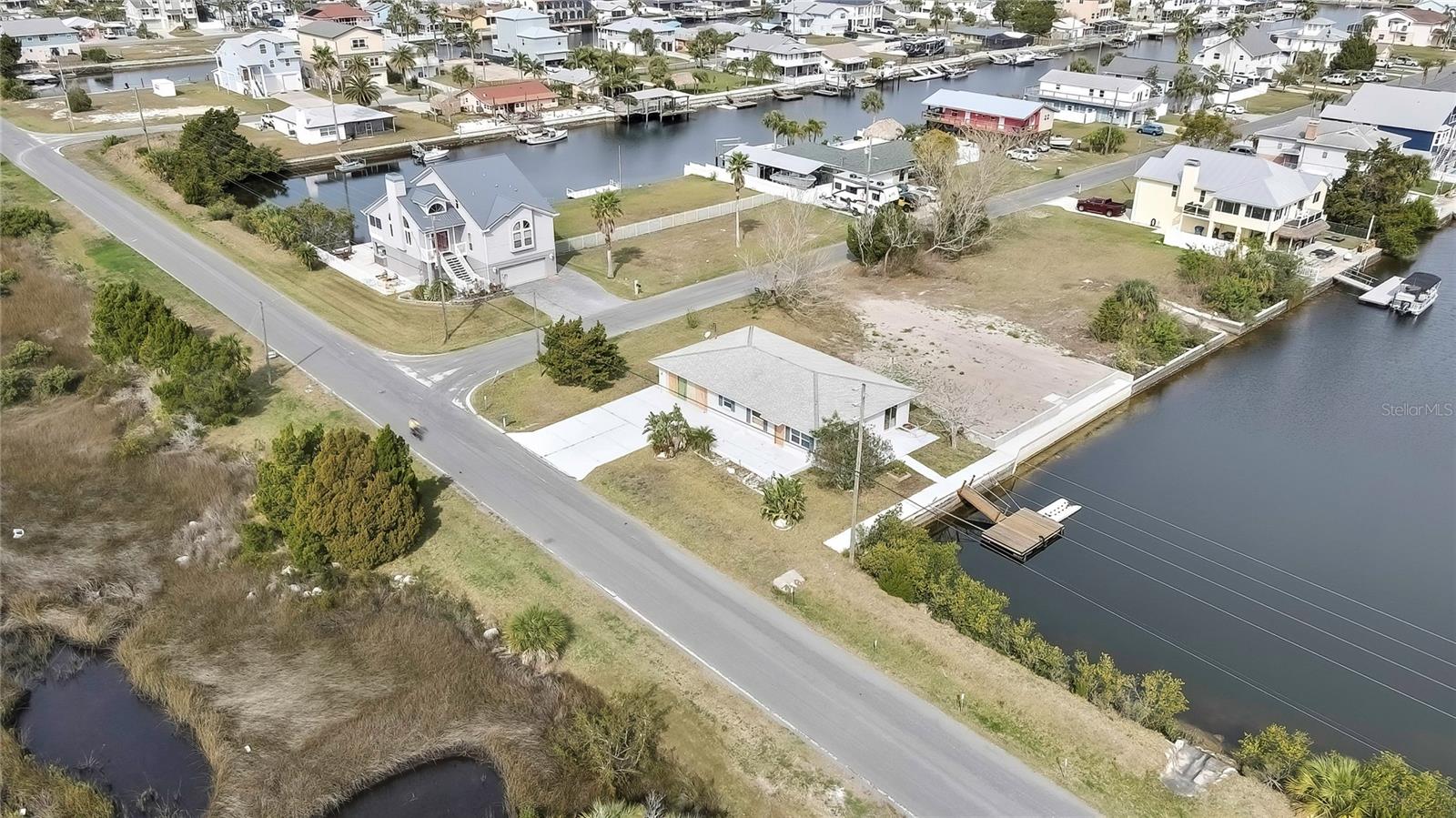 HERNANDO BEACH - Residential