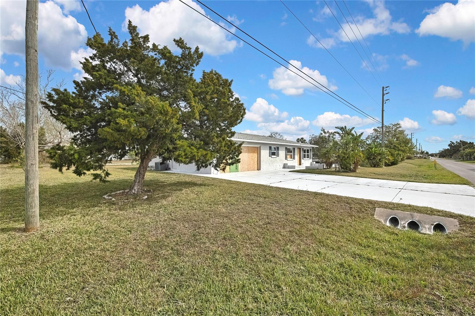 HERNANDO BEACH - Residential