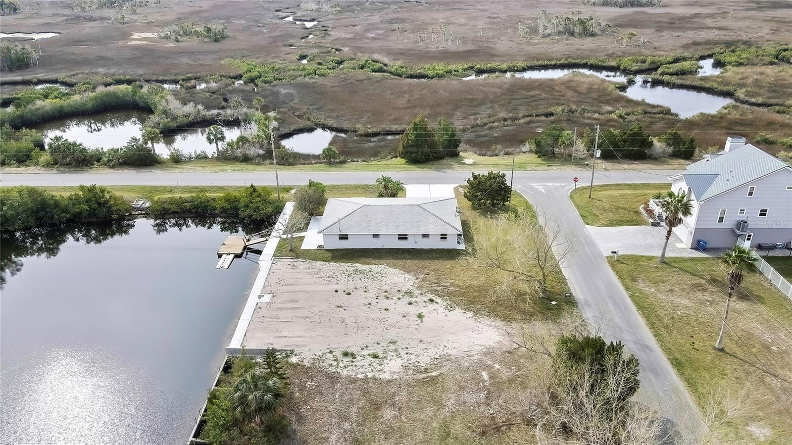 HERNANDO BEACH - Residential