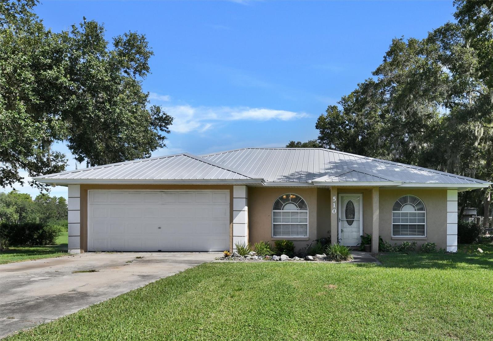 510 CLOVERLEAF DRIVE