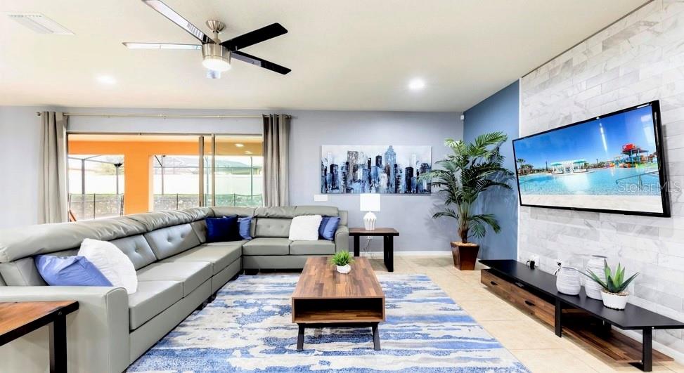 WINDSOR AT WESTSIDE PH1 - Residential