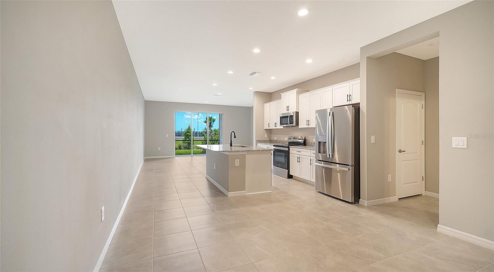2365 WASHINGTON PALM COURT