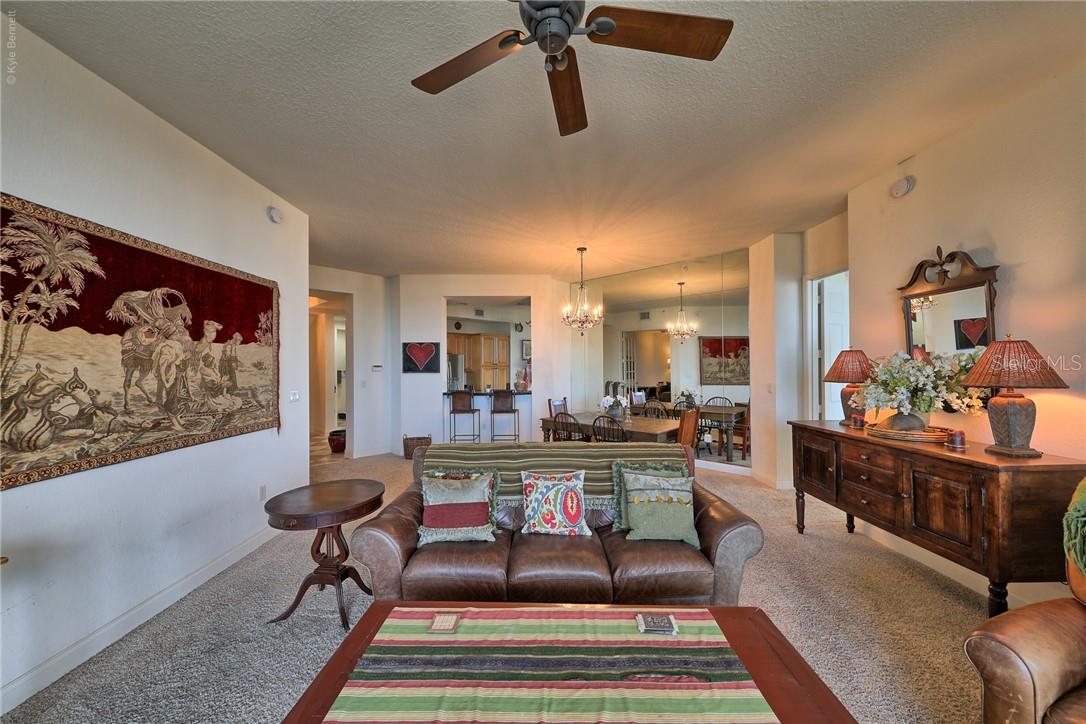 MANDALAY BEACH CLUB CONDO - Residential Lease