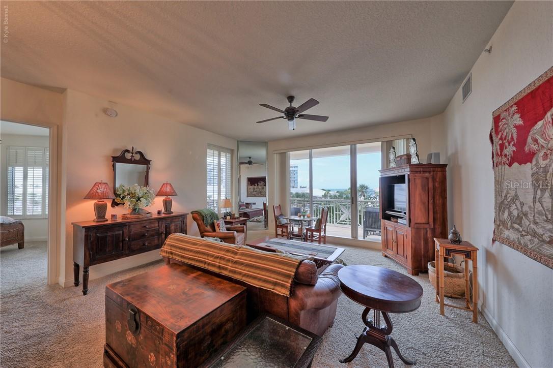 MANDALAY BEACH CLUB CONDO - Residential Lease