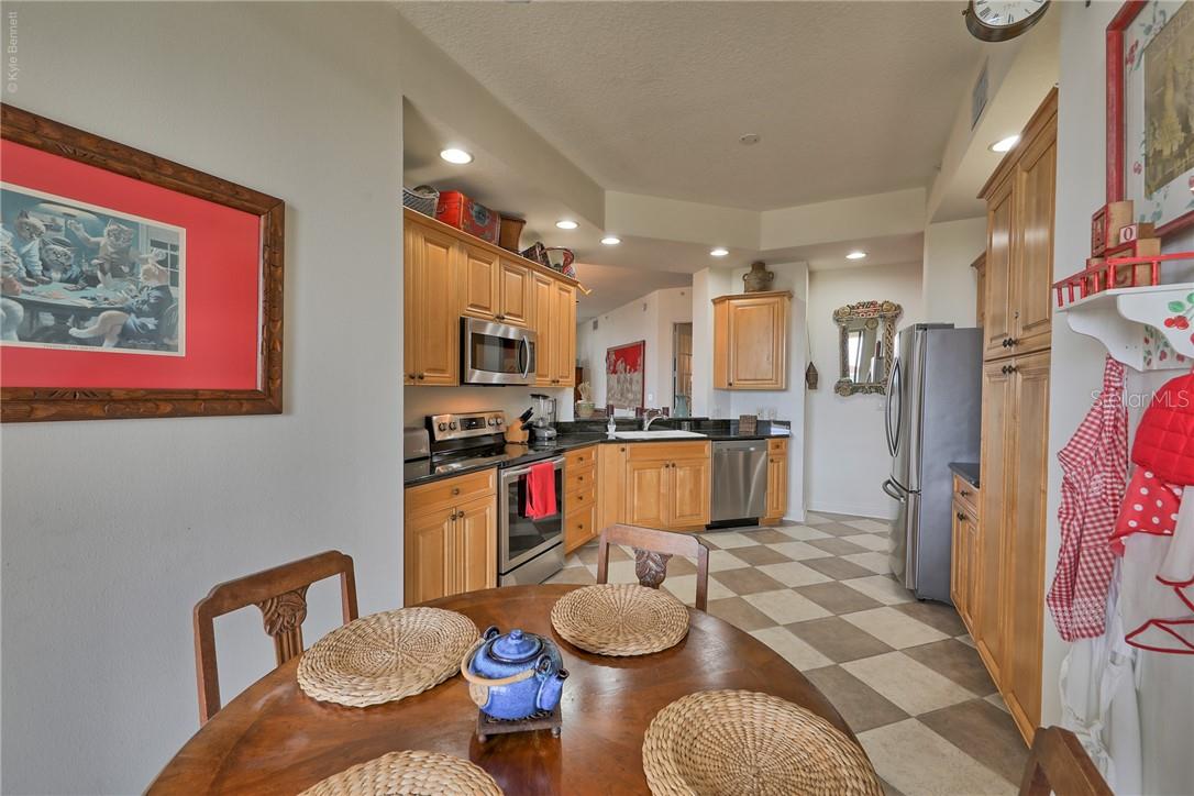 MANDALAY BEACH CLUB CONDO - Residential Lease