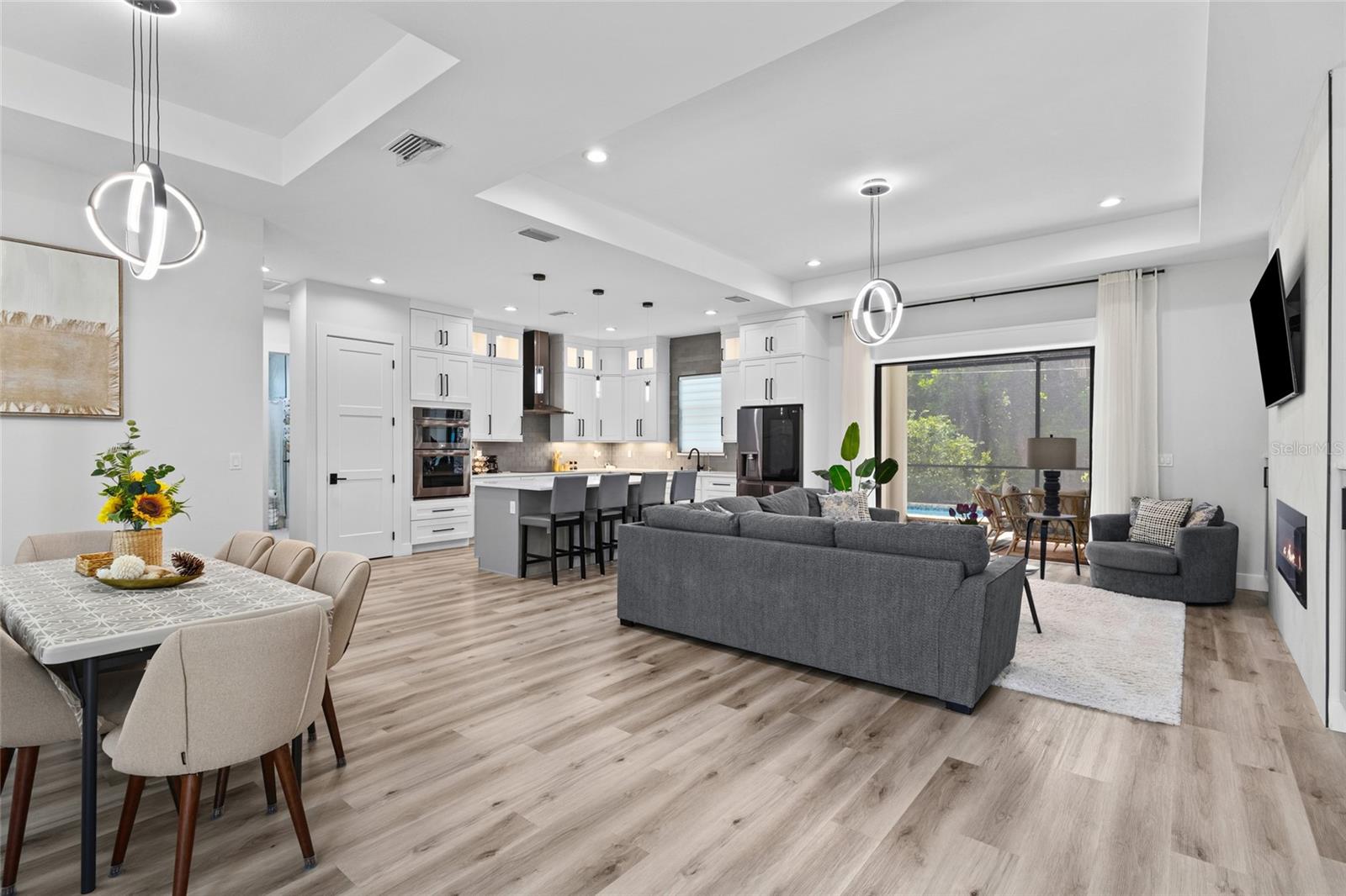 Search Properties for Sale 3 4722 NEPTUNE ROAD