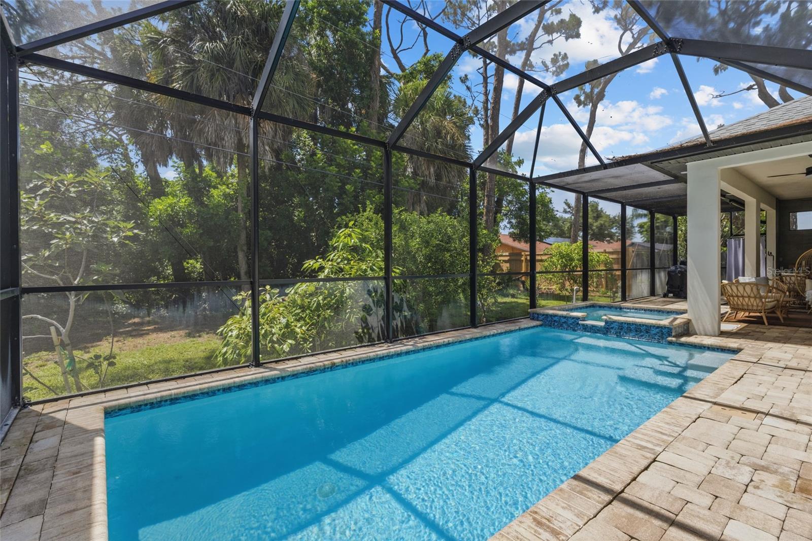 Search Properties for Sale 2 4722 NEPTUNE ROAD