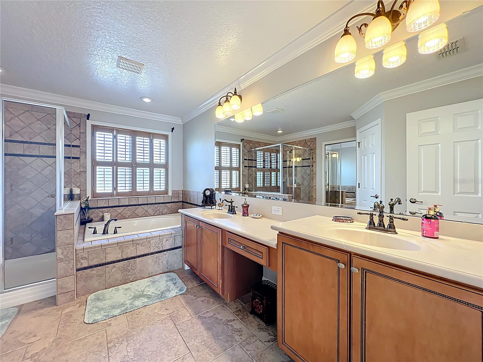 VINEYARDS SUB - Residential