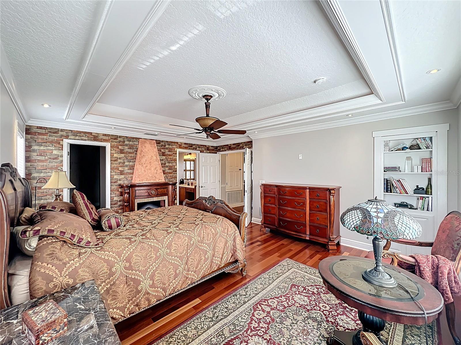 VINEYARDS SUB - Residential