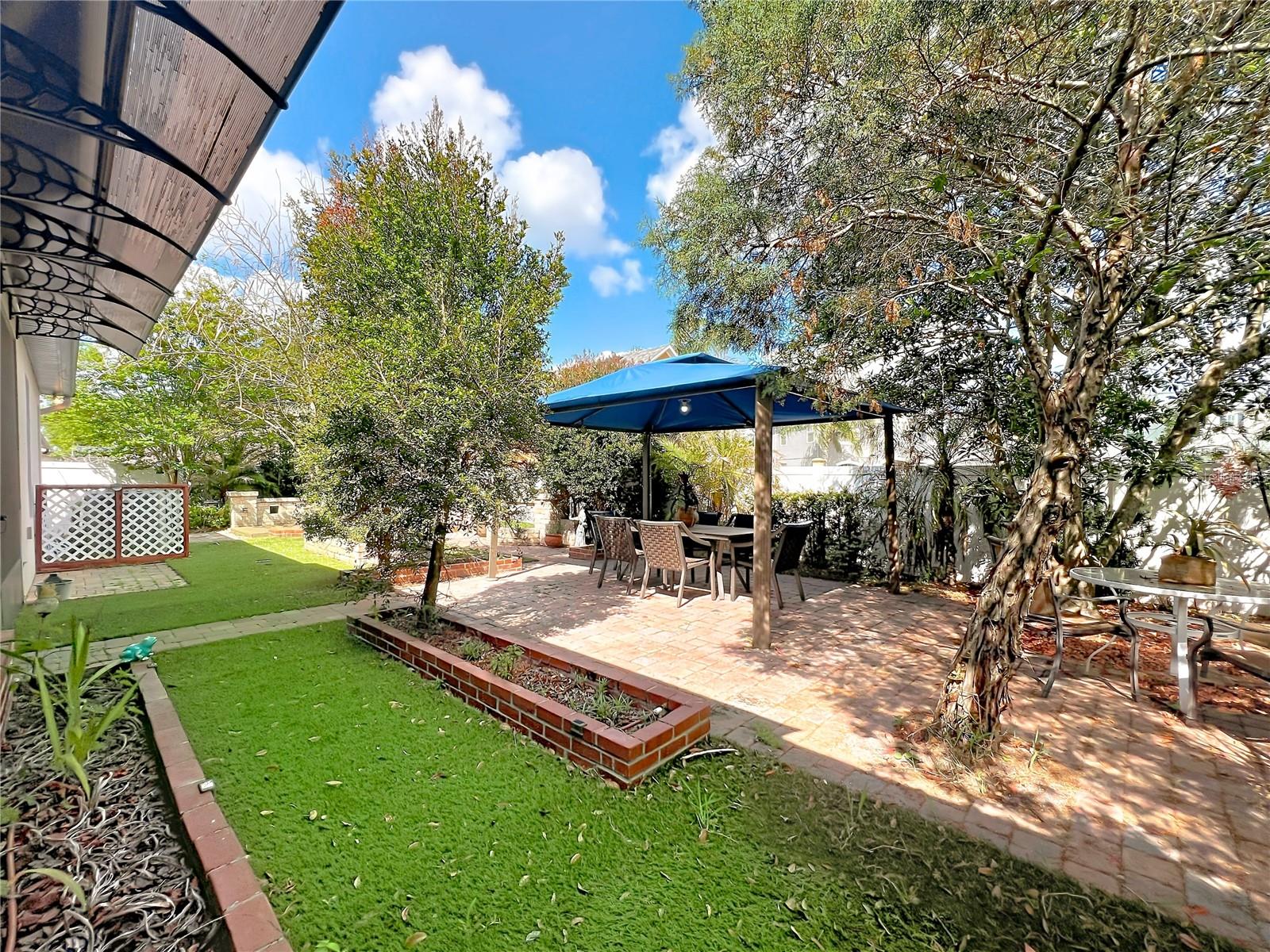 VINEYARDS SUB - Residential