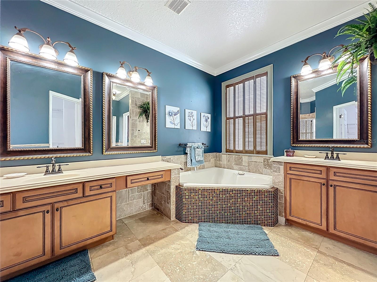 VINEYARDS SUB - Residential