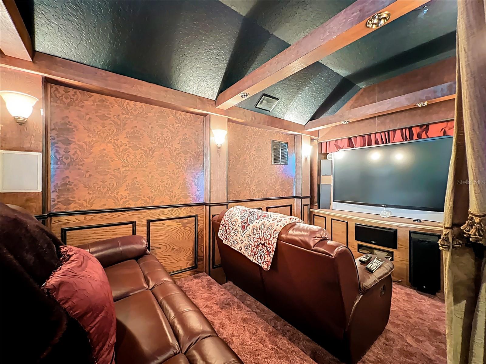 VINEYARDS SUB - Residential