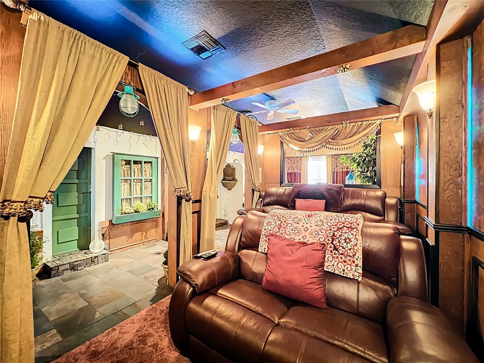 VINEYARDS SUB - Residential