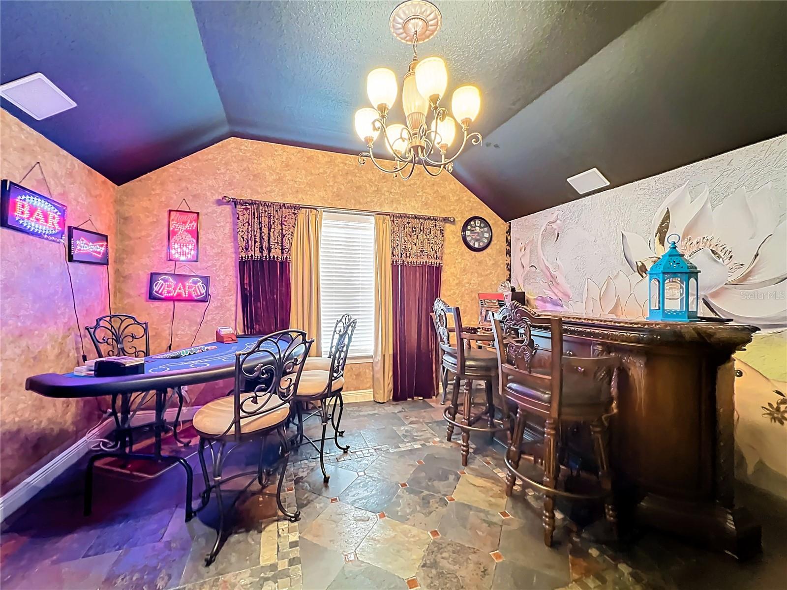 VINEYARDS SUB - Residential