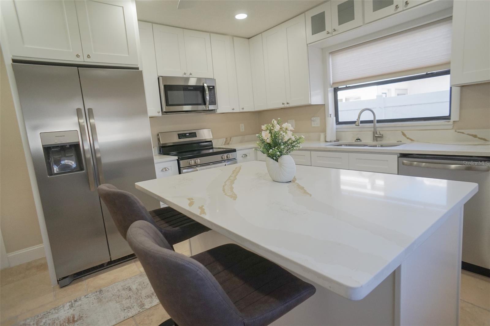 MANDALAY SUB - Residential Lease