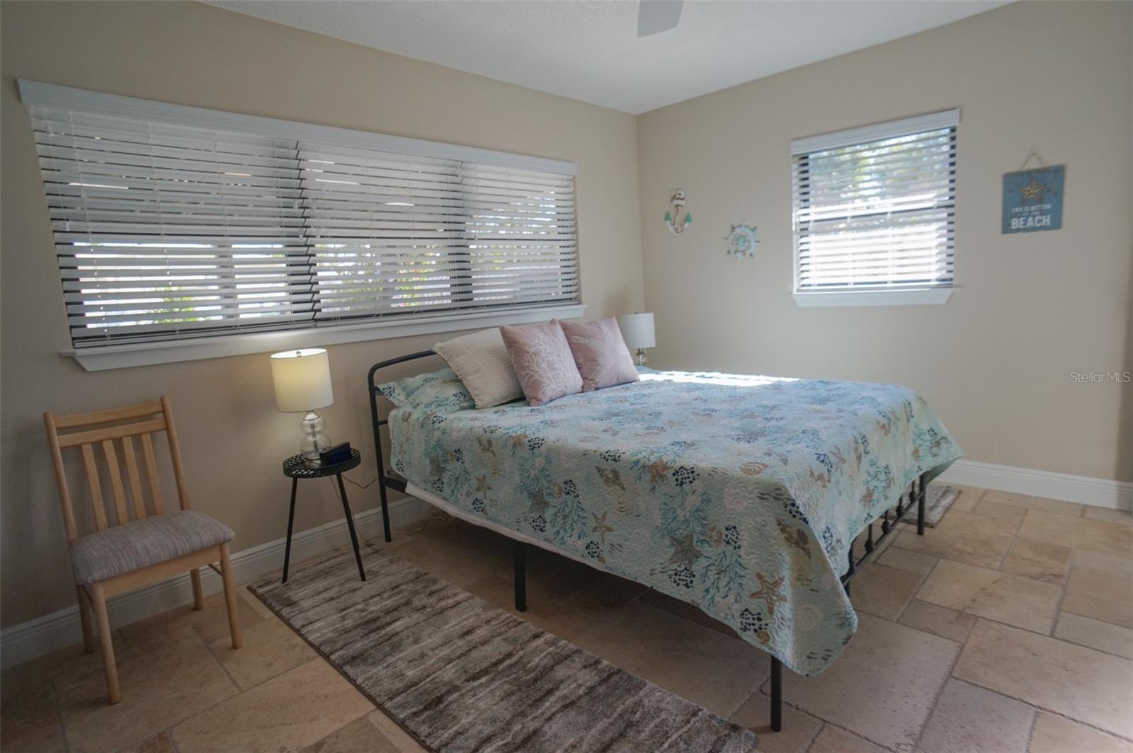 MANDALAY SUB - Residential Lease