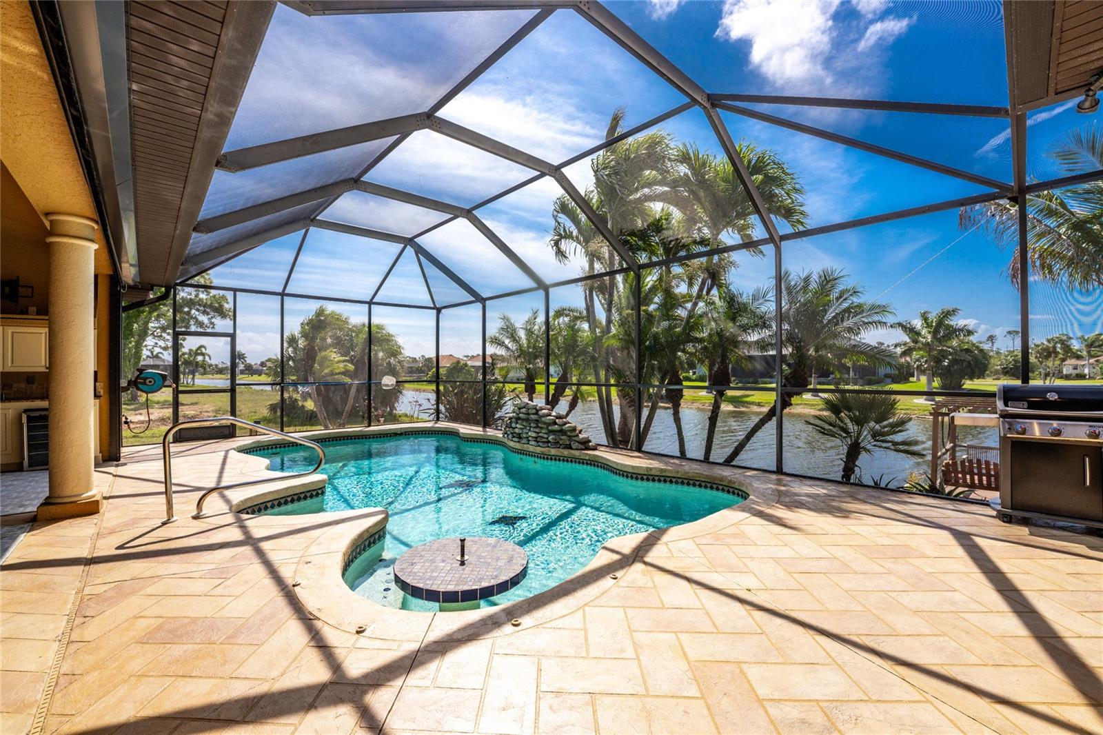 ROTONDA WEST PINE VALLEY - Residential