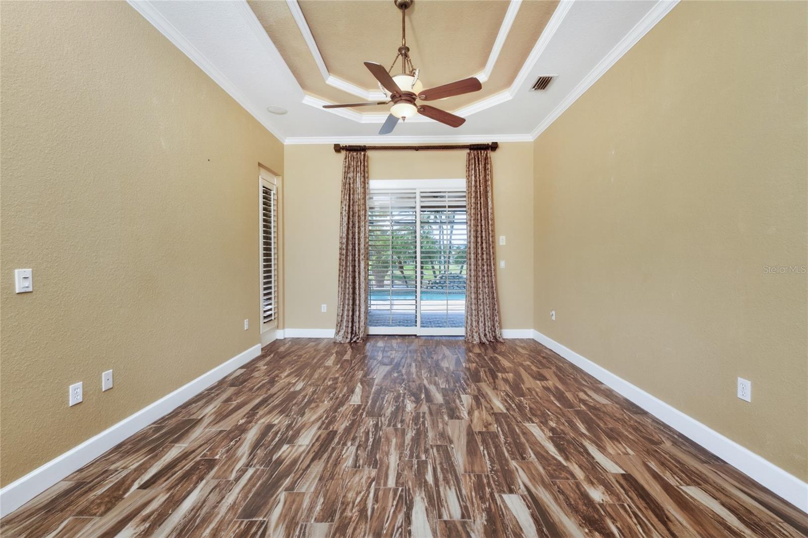 ROTONDA WEST PINE VALLEY - Residential