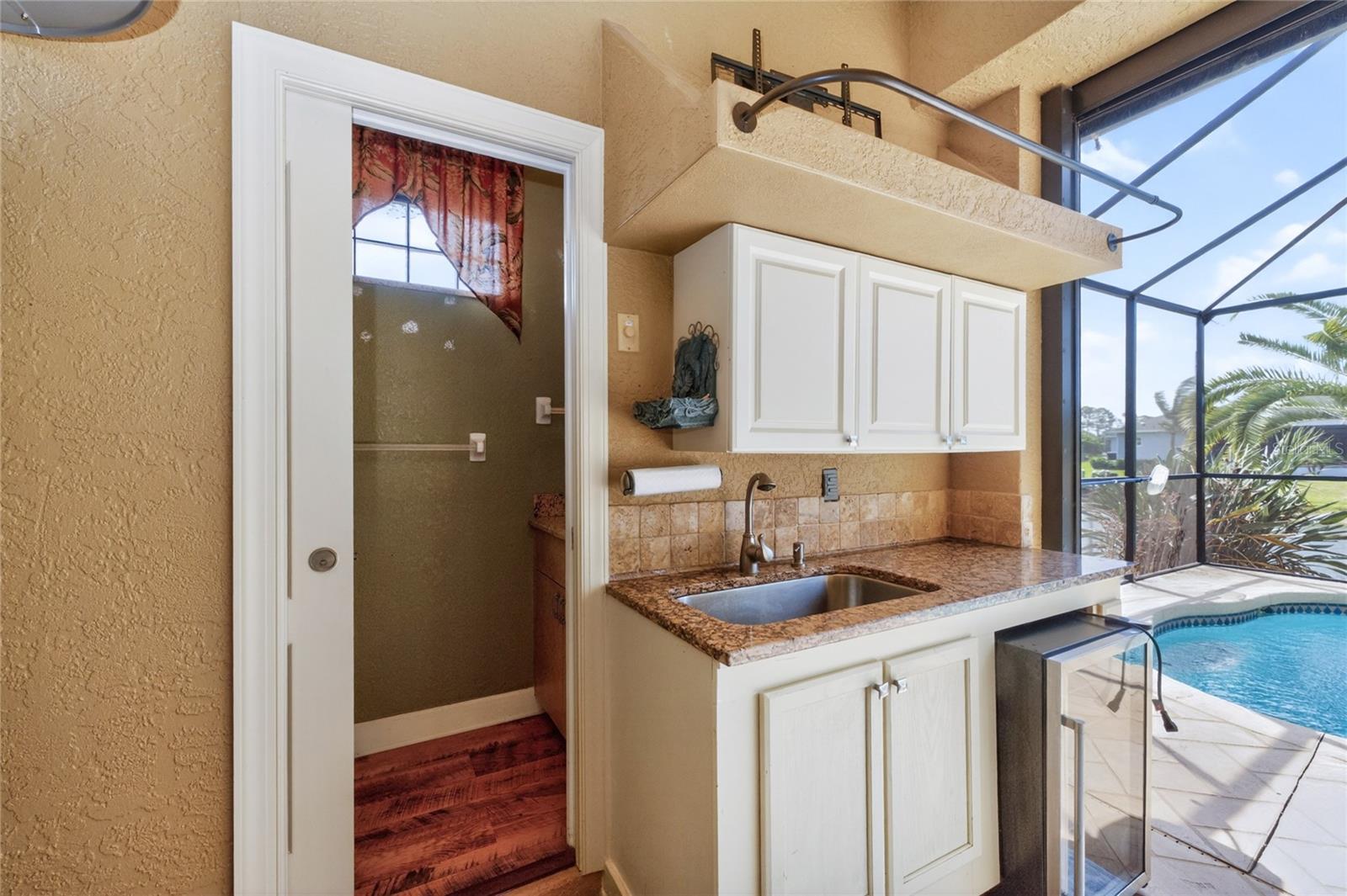 ROTONDA WEST PINE VALLEY - Residential