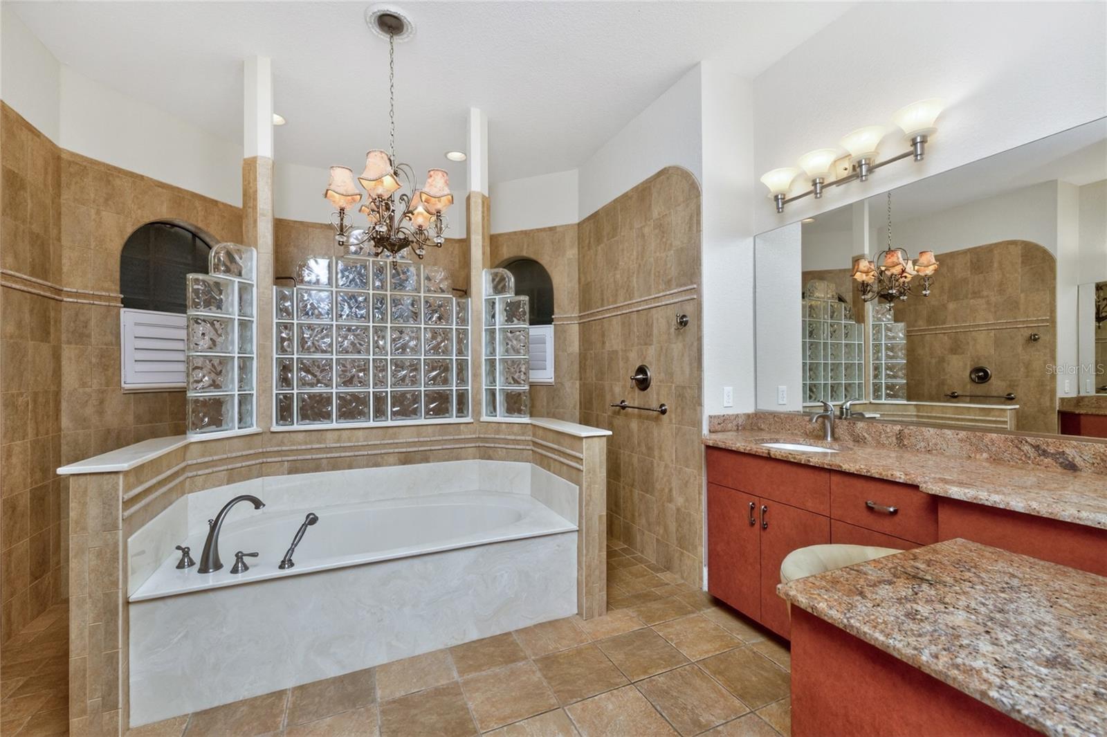 ROTONDA WEST PINE VALLEY - Residential