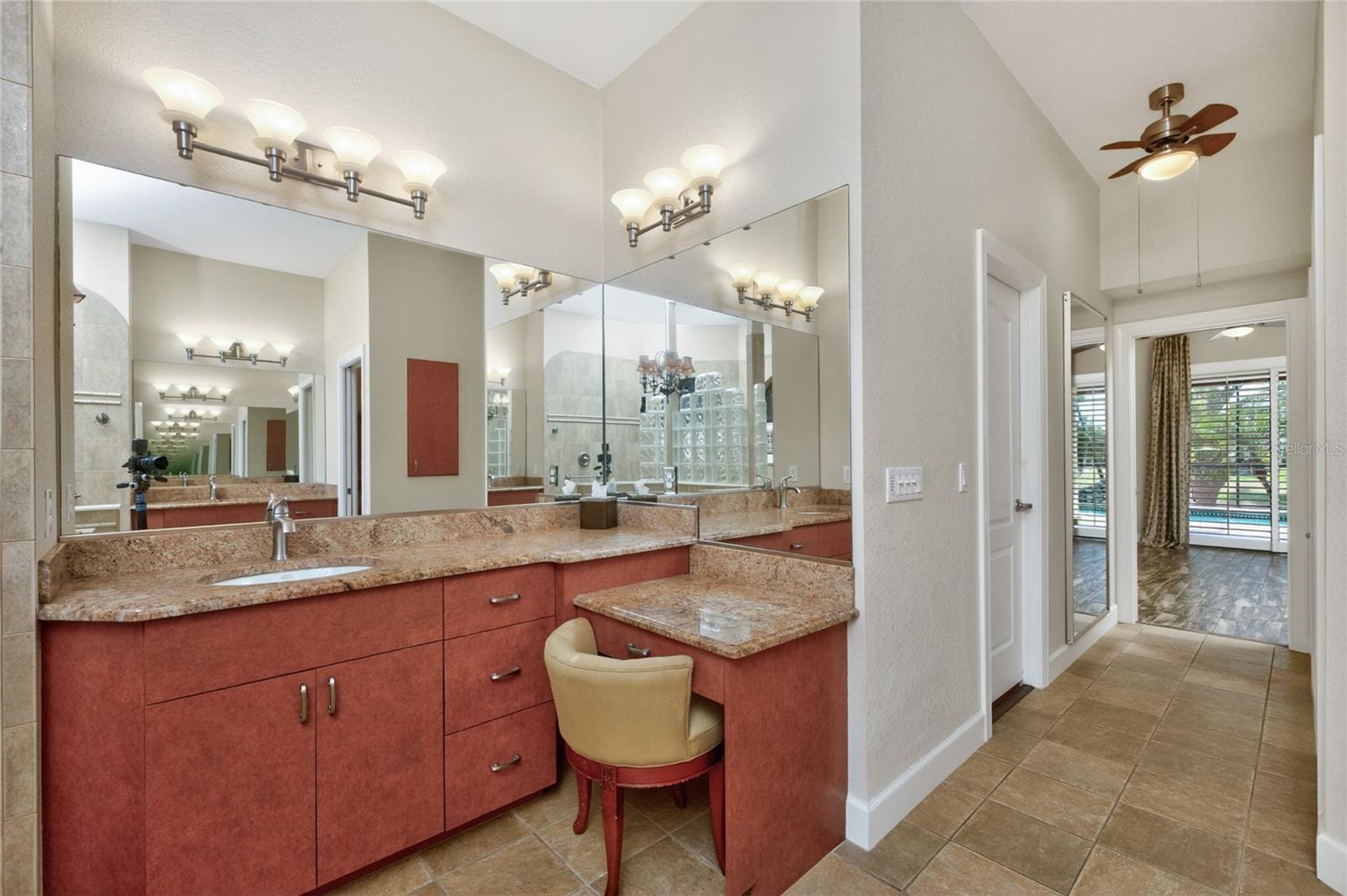 ROTONDA WEST PINE VALLEY - Residential