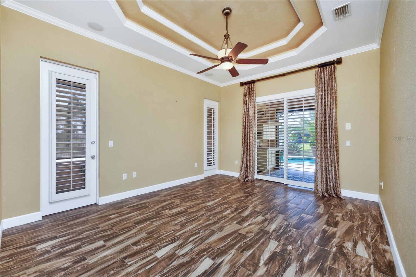 ROTONDA WEST PINE VALLEY - Residential