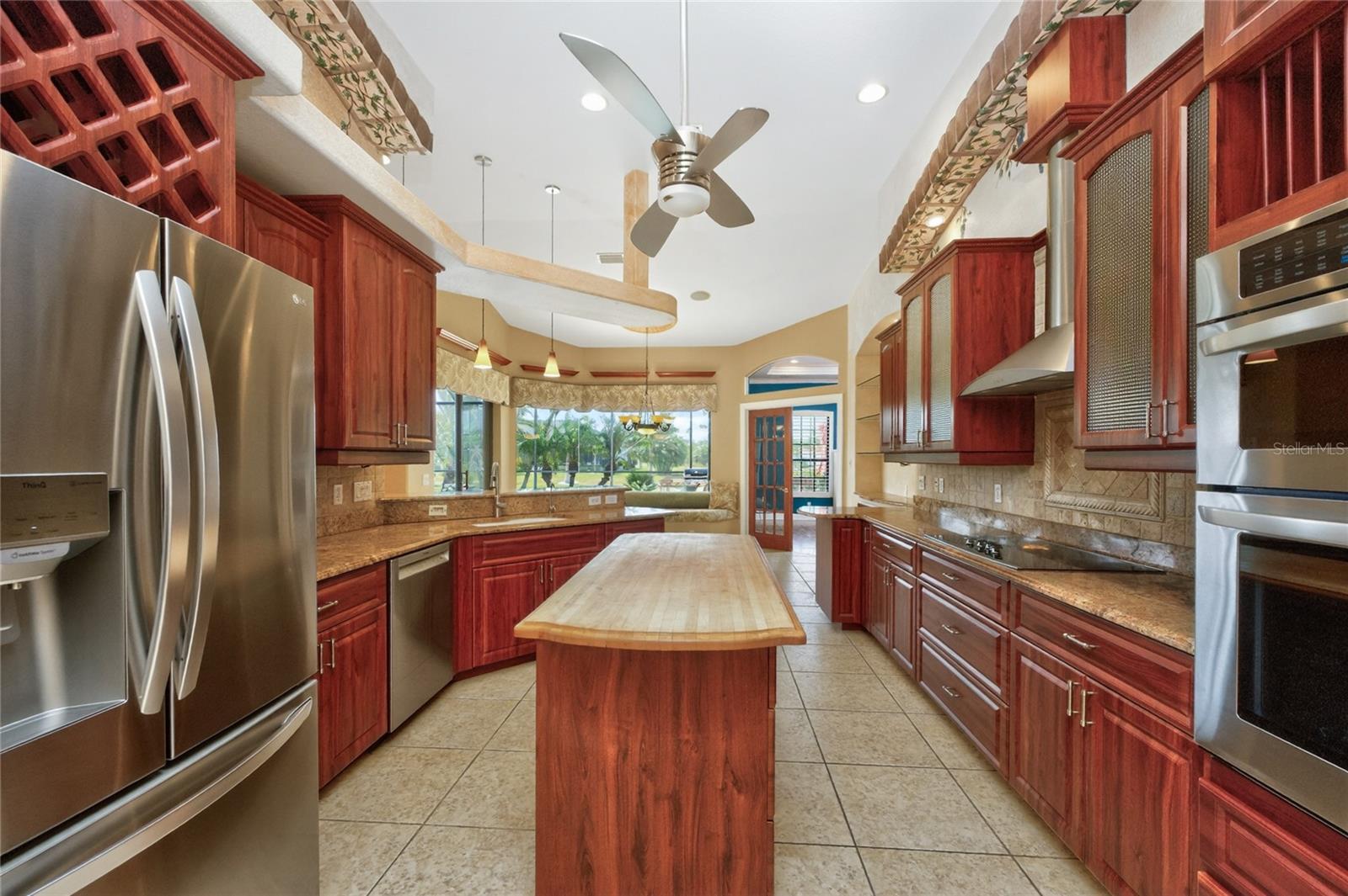 ROTONDA WEST PINE VALLEY - Residential