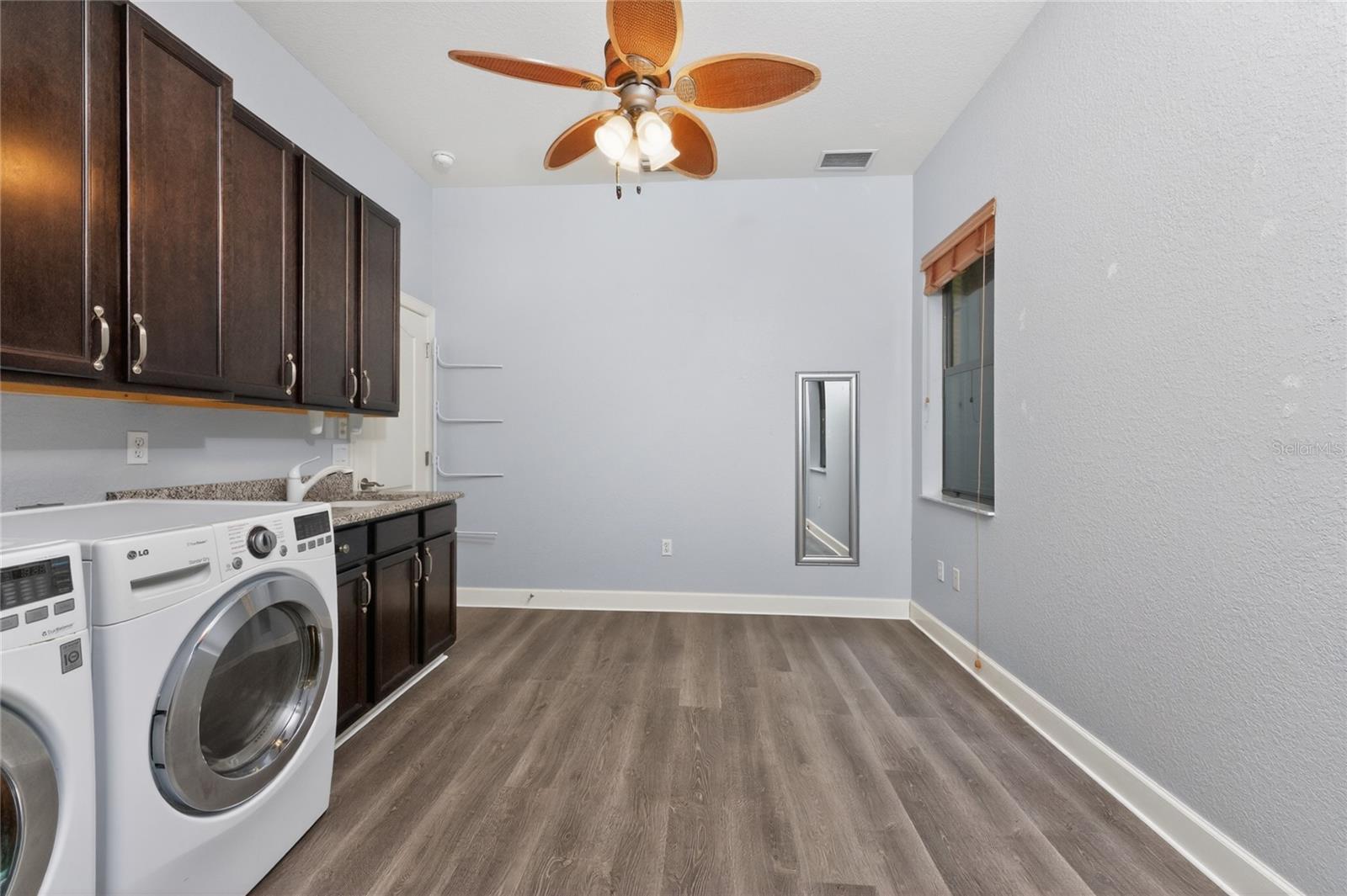 ROTONDA WEST PINE VALLEY - Residential