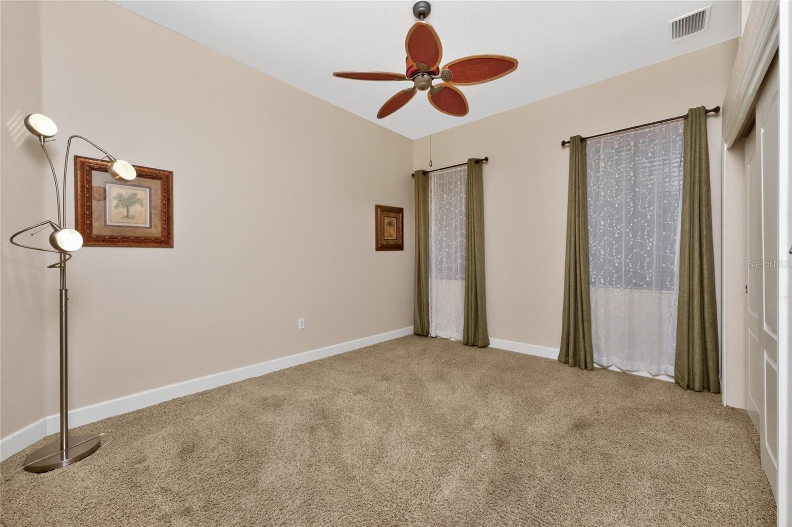 ROTONDA WEST PINE VALLEY - Residential