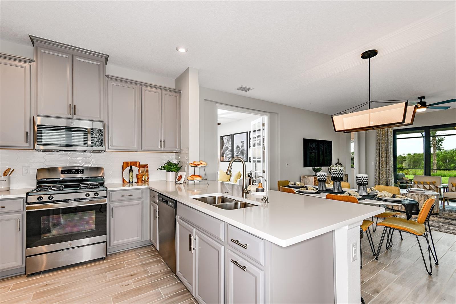 INDIGO CREEK - Residential