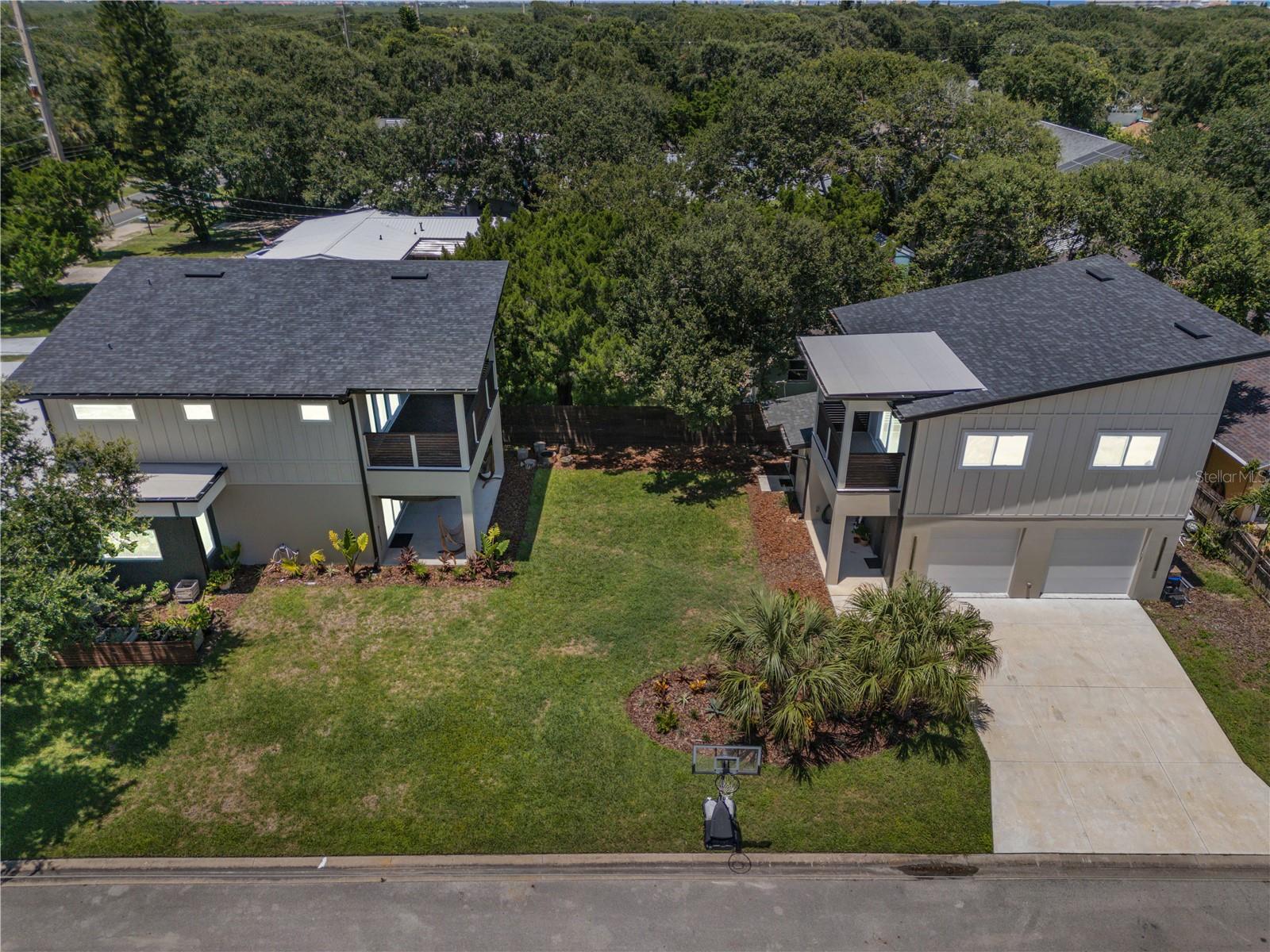 NEW SMYRNA BEACH - Residential