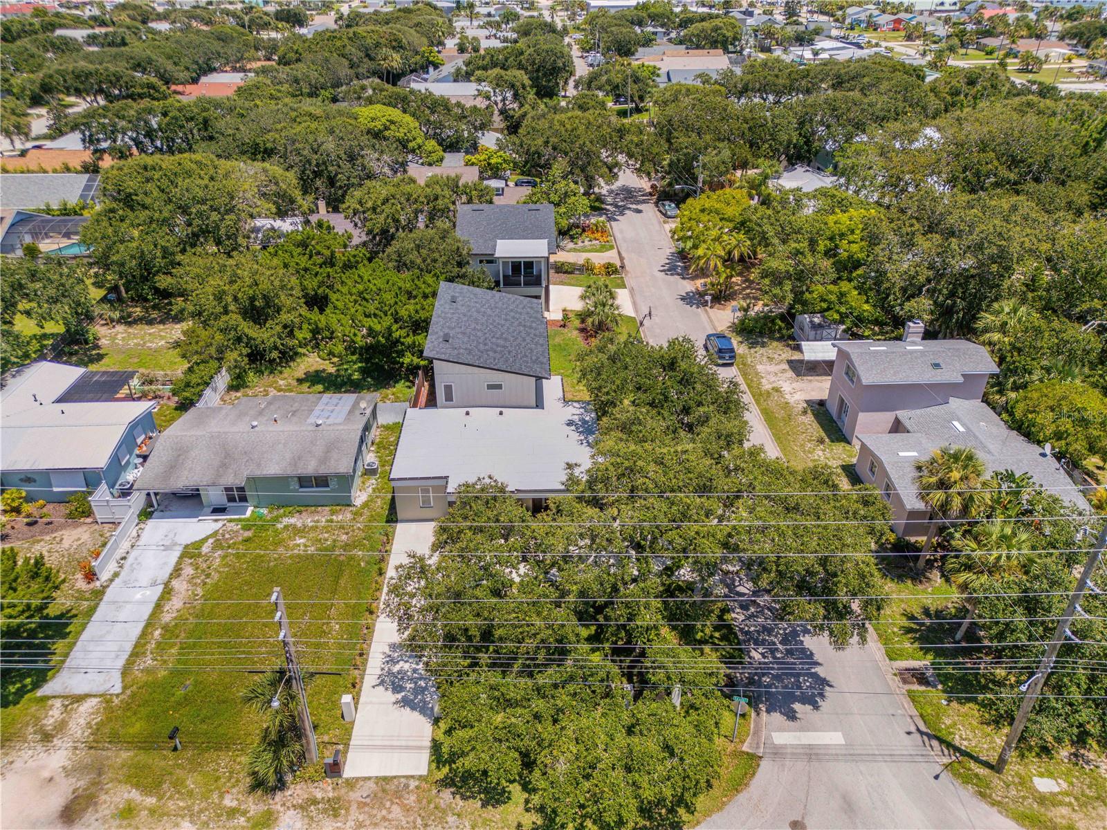 NEW SMYRNA BEACH - Residential