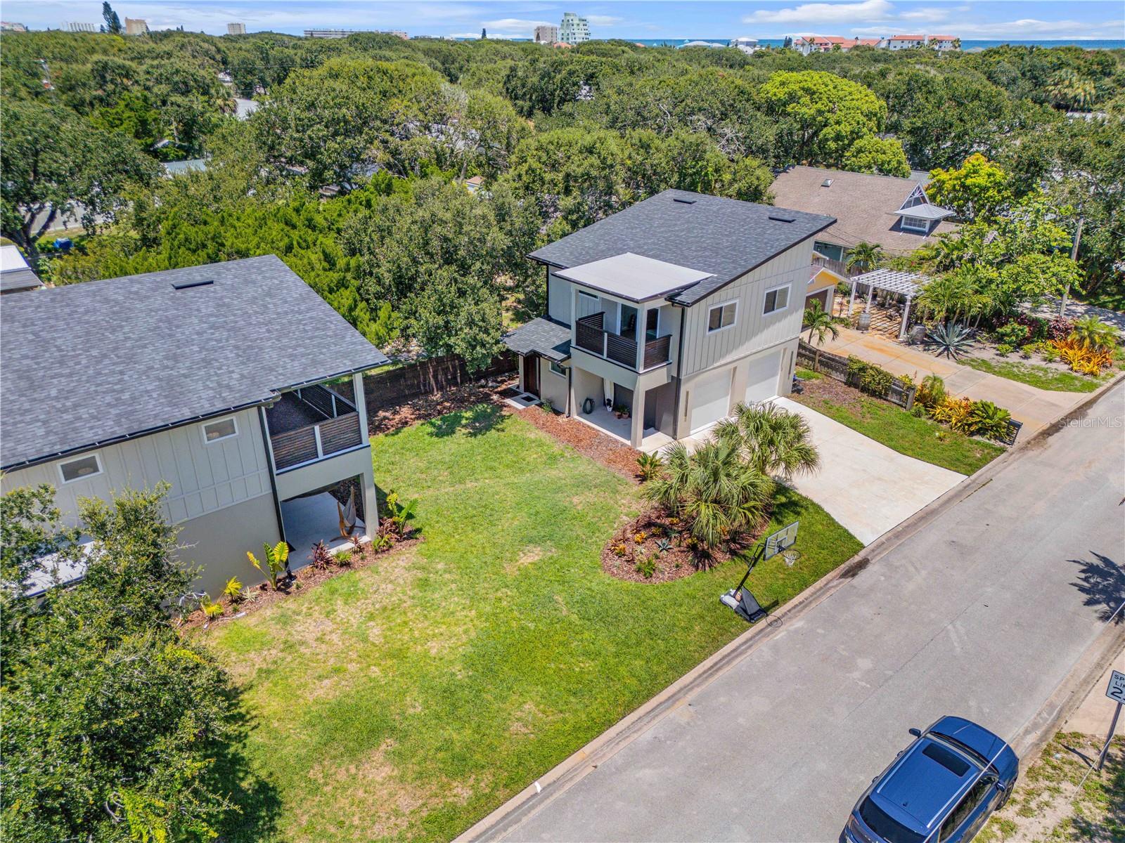 NEW SMYRNA BEACH - Residential