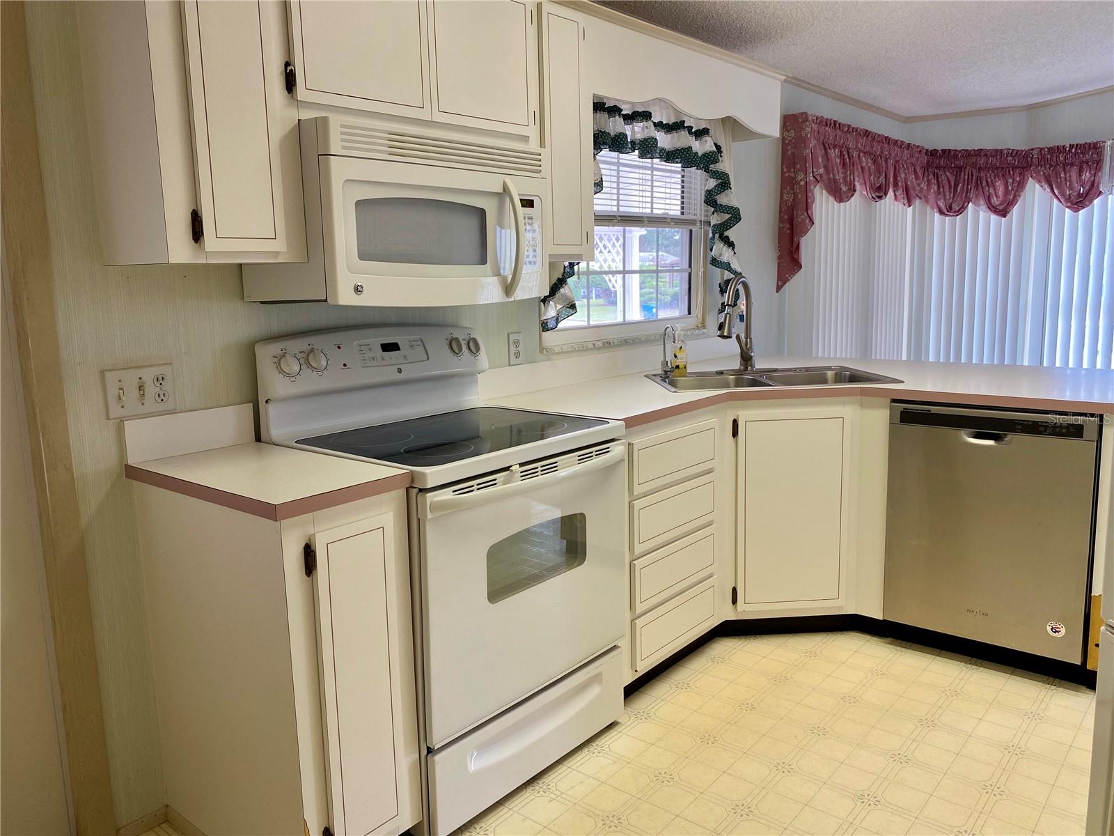 BROOKRIDGE COMM - Residential