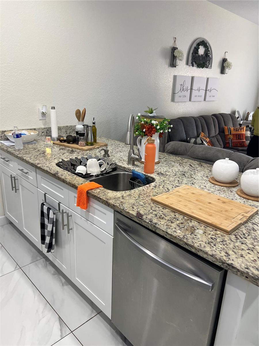 DAVENPORT - Residential Income