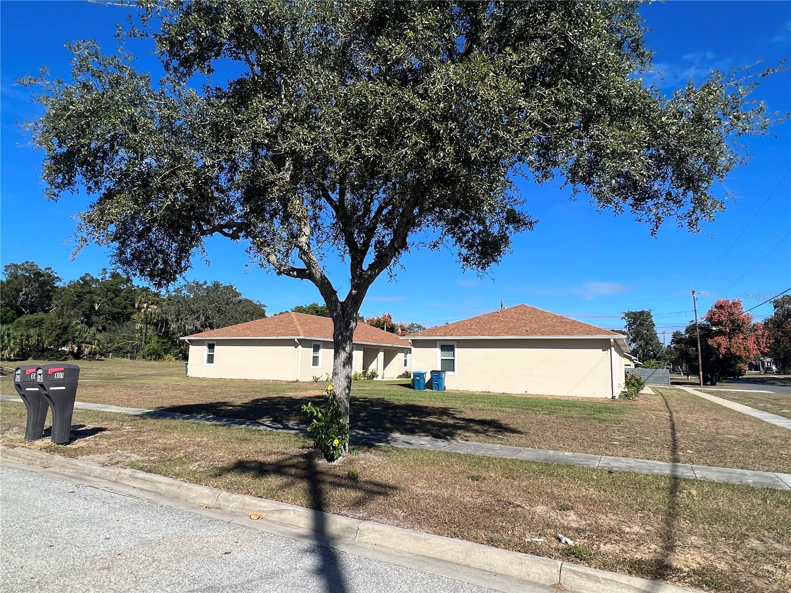 DAVENPORT - Residential Income