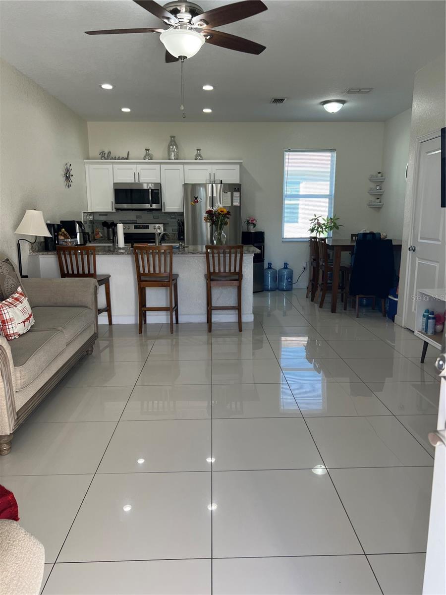 DAVENPORT - Residential Income