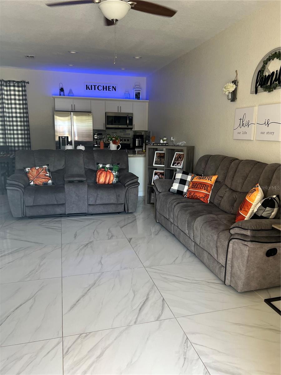 DAVENPORT - Residential Income