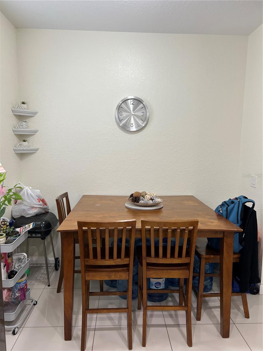 DAVENPORT - Residential Income