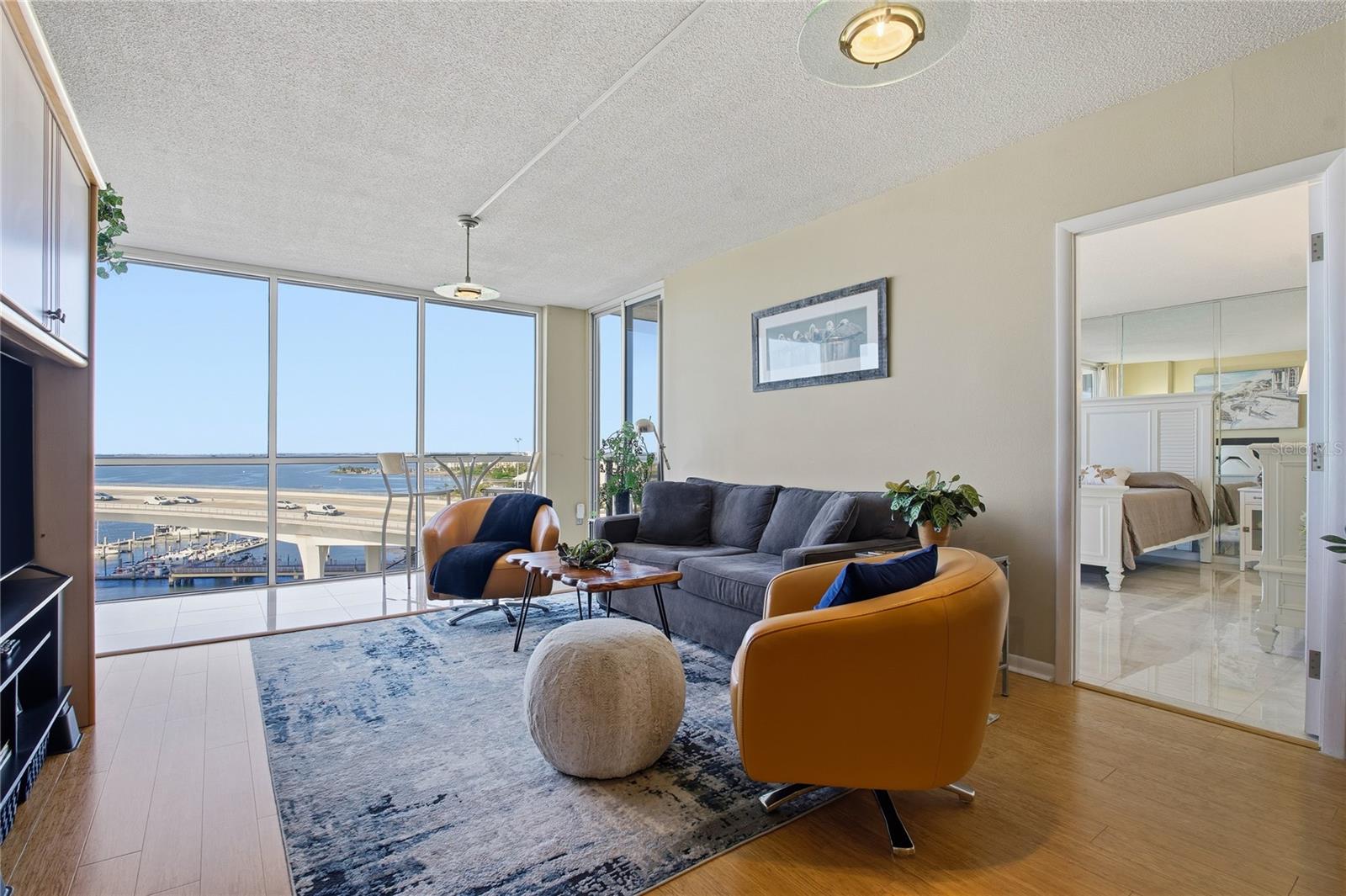 PIERCE 100 CONDO - Residential