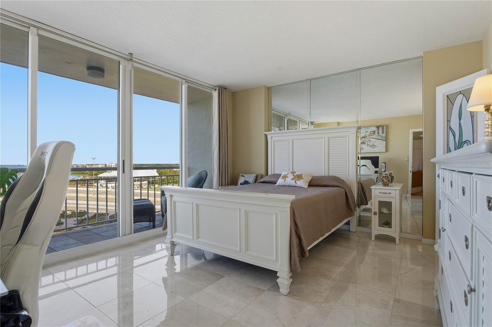 PIERCE 100 CONDO - Residential