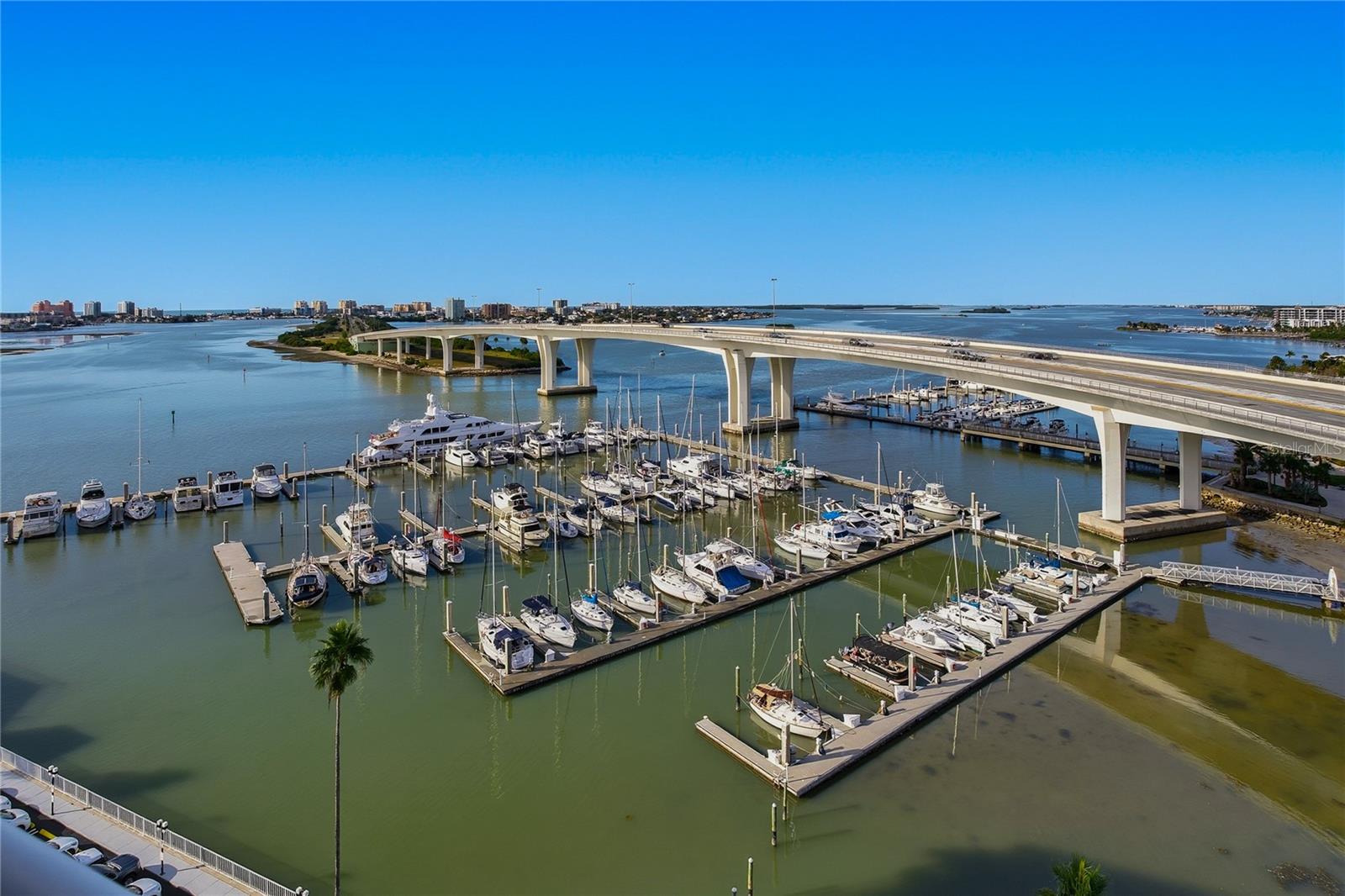 PIERCE 100 CONDO - Residential