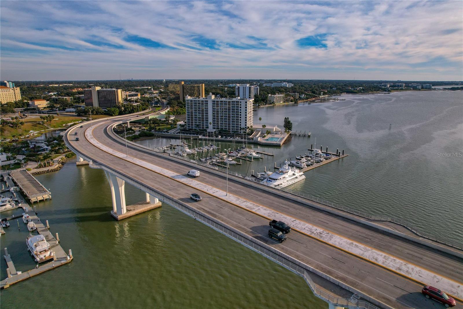 PIERCE 100 CONDO - Residential