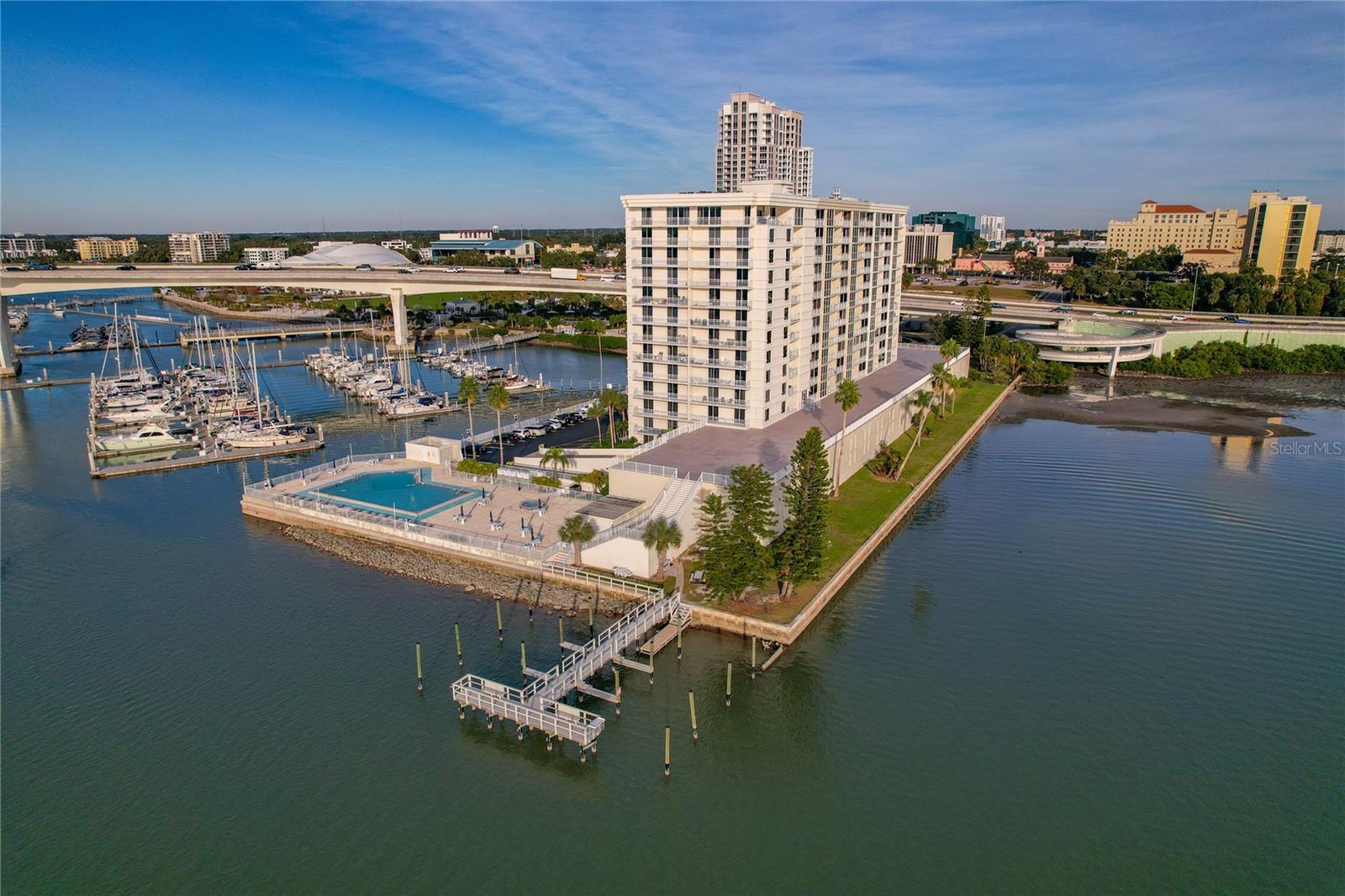 PIERCE 100 CONDO - Residential