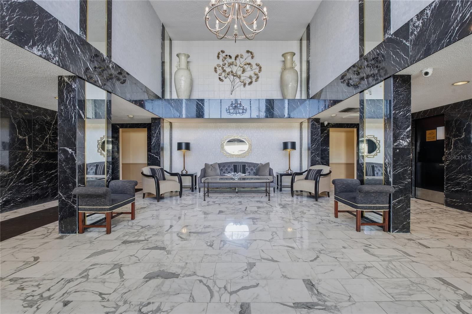 PIERCE 100 CONDO - Residential