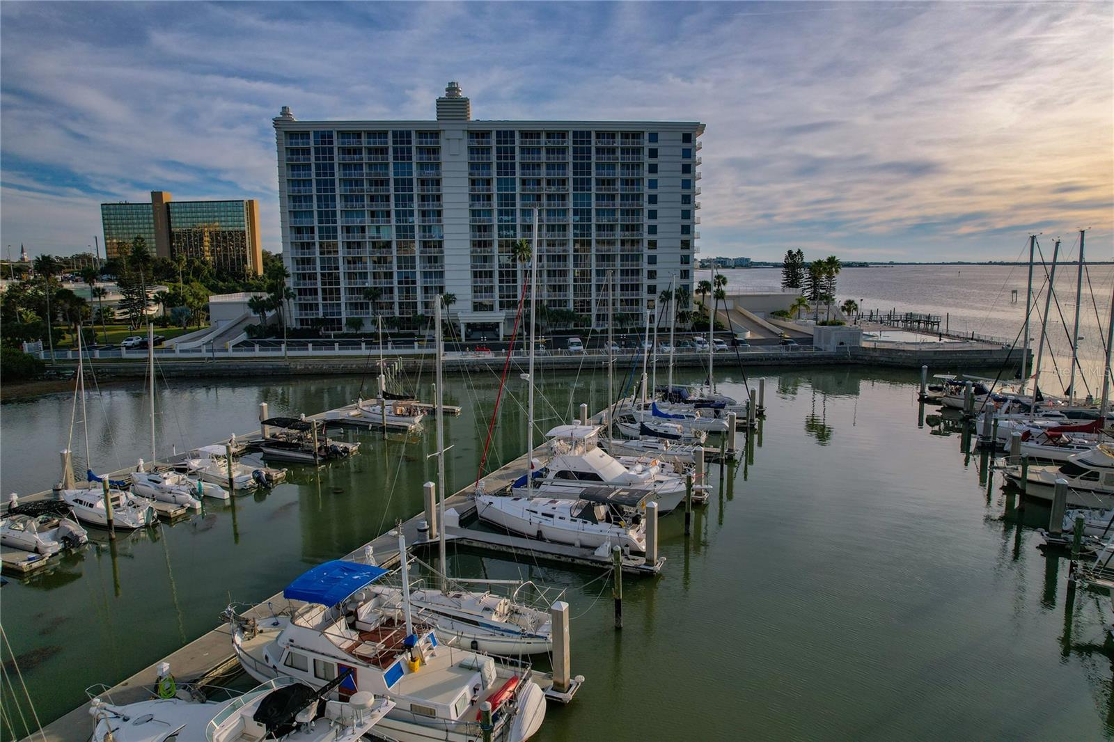 PIERCE 100 CONDO - Residential