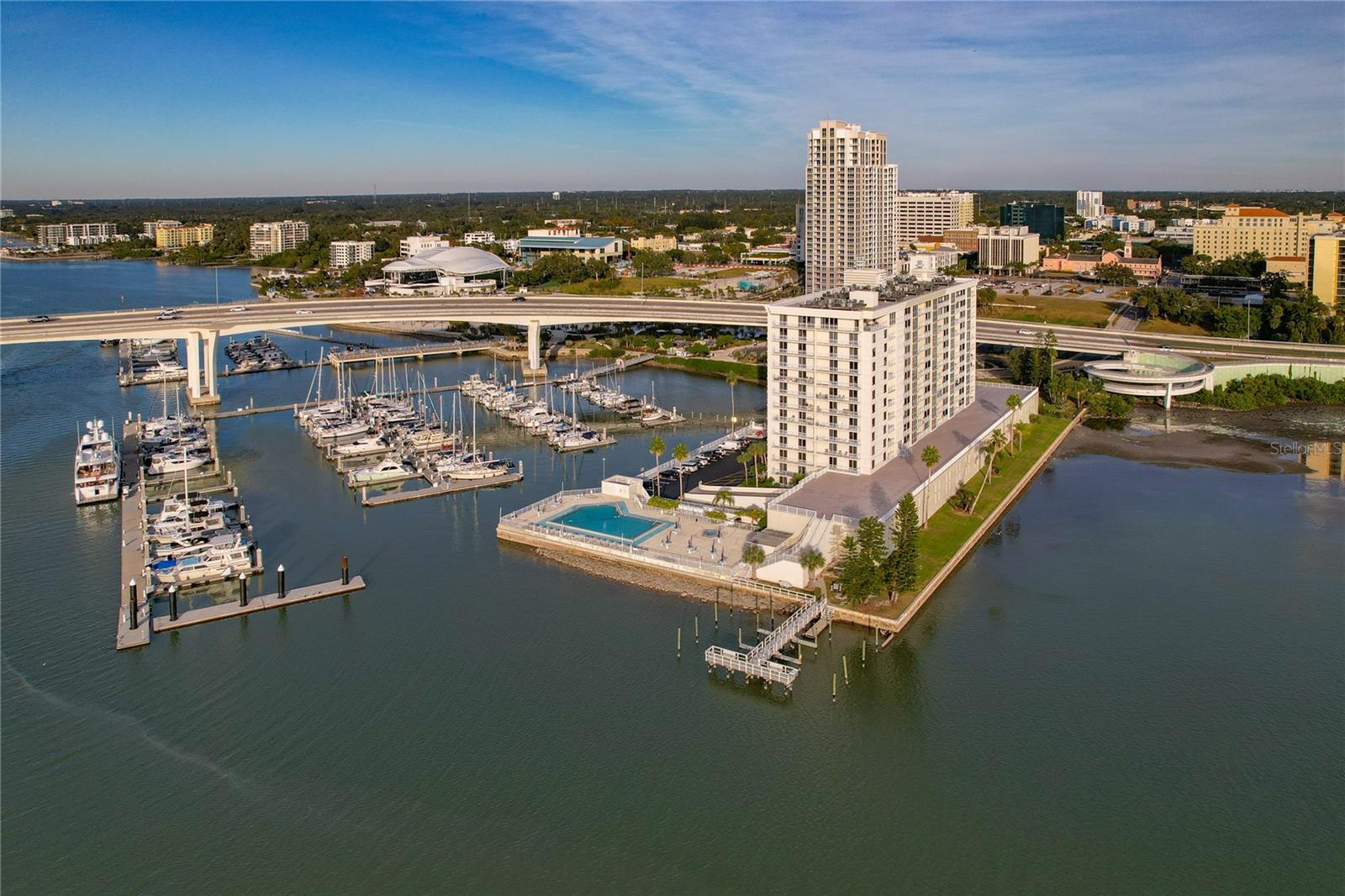 PIERCE 100 CONDO - Residential