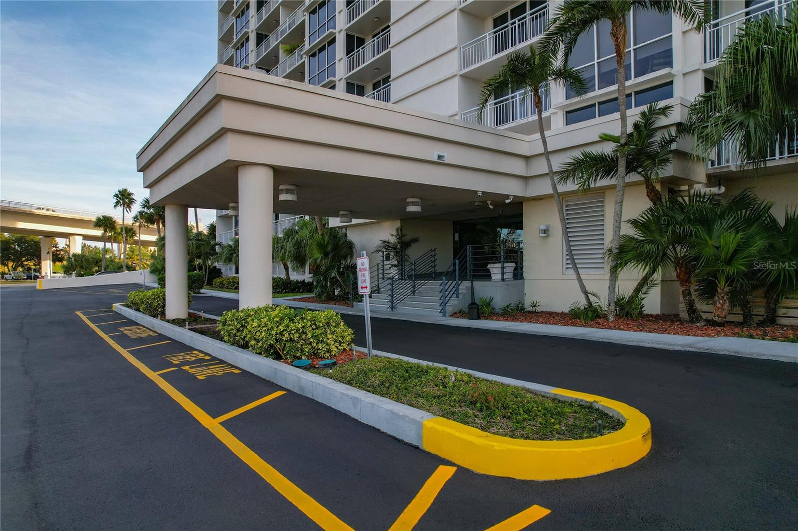 PIERCE 100 CONDO - Residential